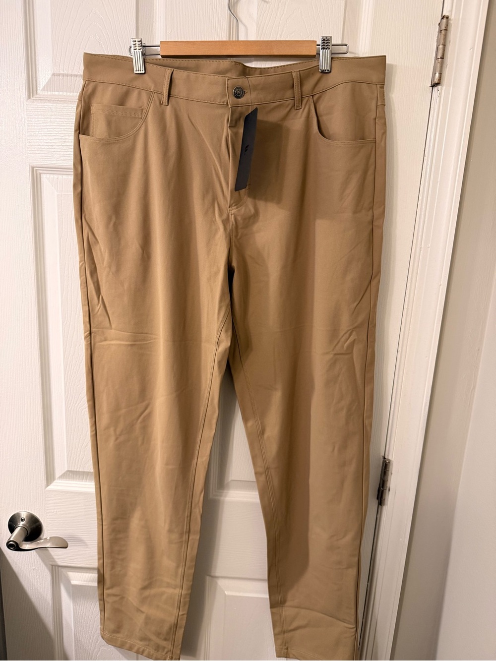 Fabletics Men's Khaki Stretch Pants